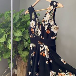 HAUTE MONDE Black V-Neck Dress With Warm-Toned Flowers